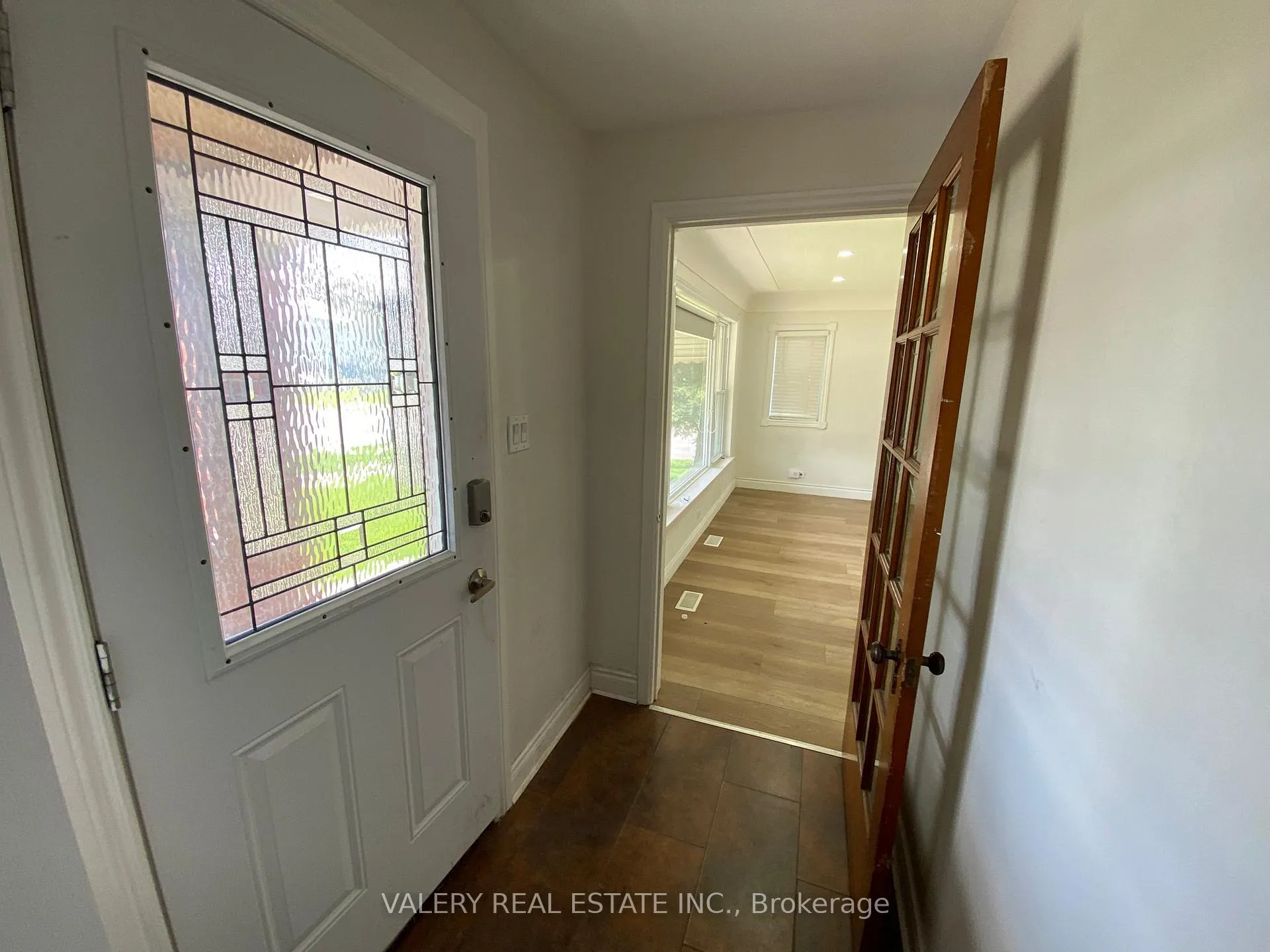 Photo 15 of Unit Main, 374 Edmonton Street, Hamilton, Crown Point — HOMEH