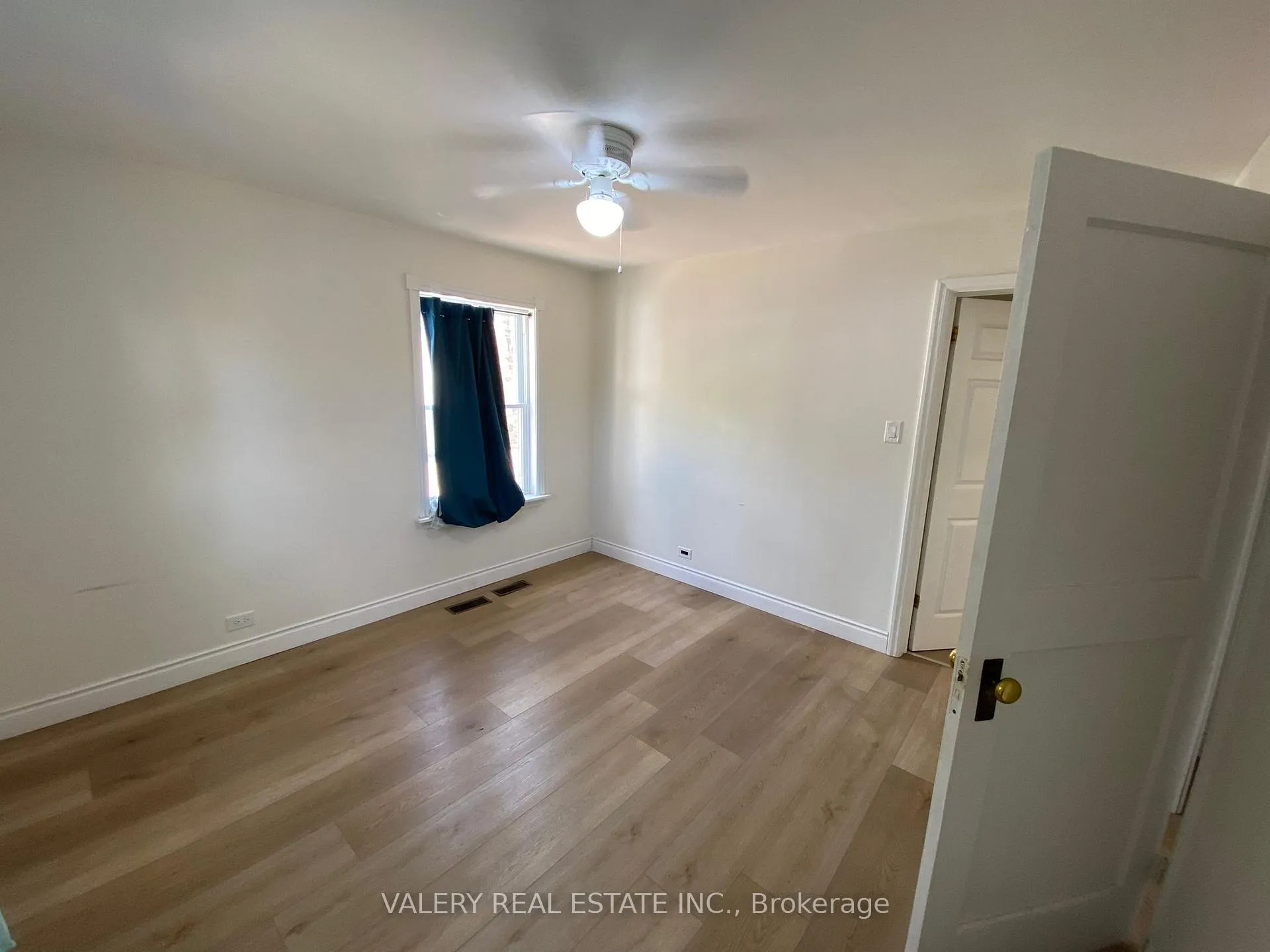 Photo 18 of Unit Main, 374 Edmonton Street, Hamilton, Crown Point — HOMEH