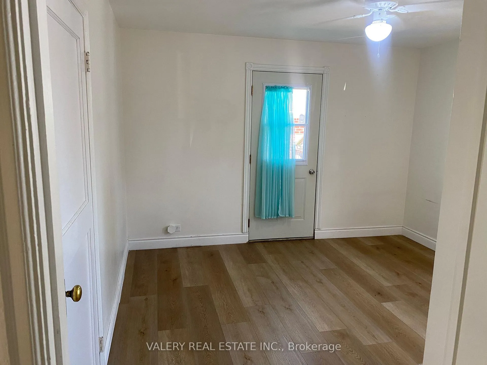 Photo 19 of Unit Main, 374 Edmonton Street, Hamilton, Crown Point — HOMEH