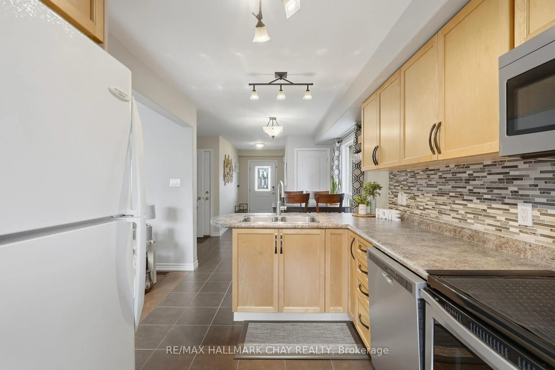 Photo 11 of 36 Quigley Street, Essa, Angus — HOMEH