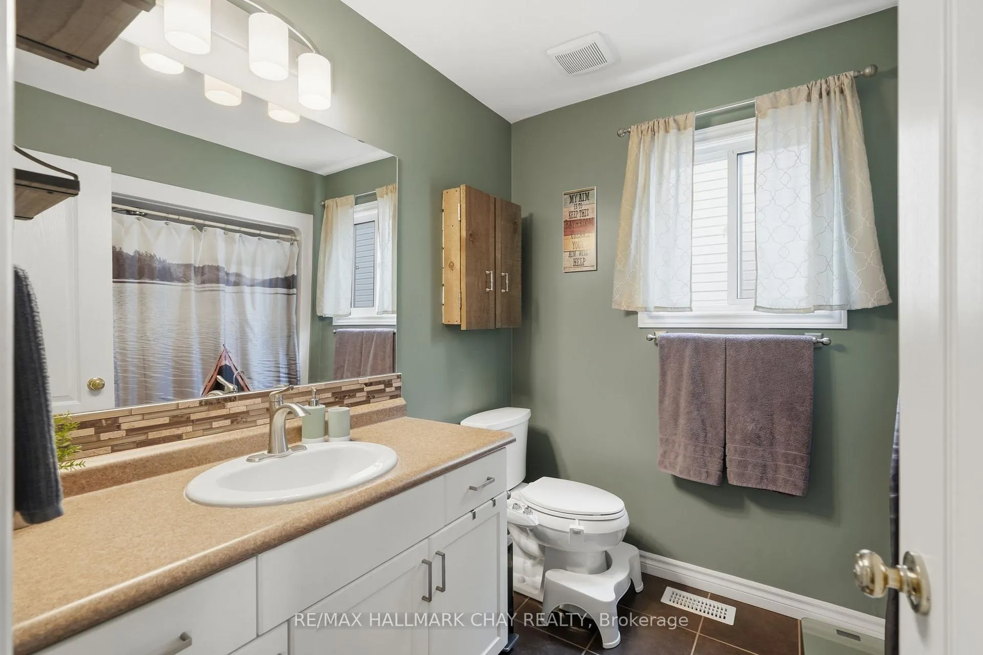 Photo 22 of 36 Quigley Street, Essa, Angus — HOMEH
