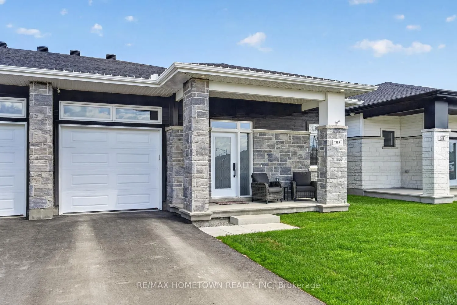 Photo 1 of 1253 Potter Drive, Brockville — HOMEH