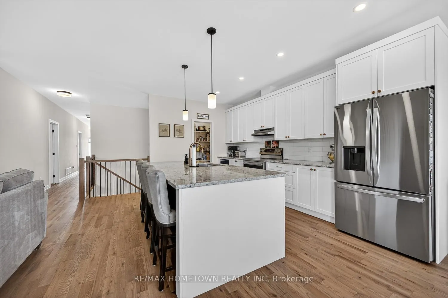 Photo 19 of 1253 Potter Drive, Brockville — HOMEH