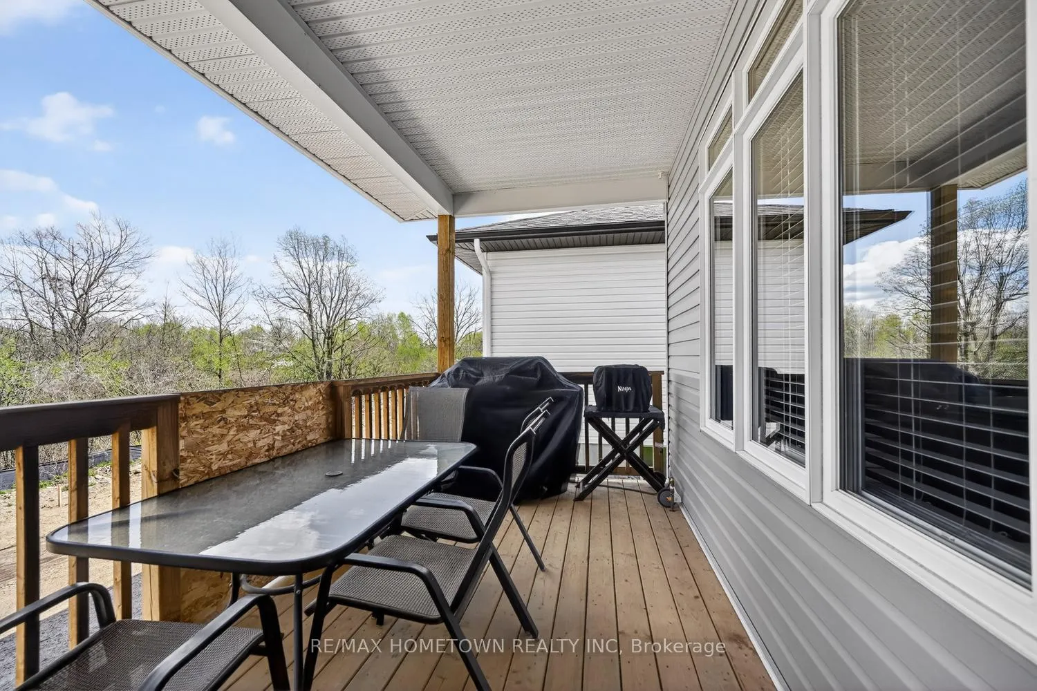 Photo 27 of 1253 Potter Drive, Brockville — HOMEH