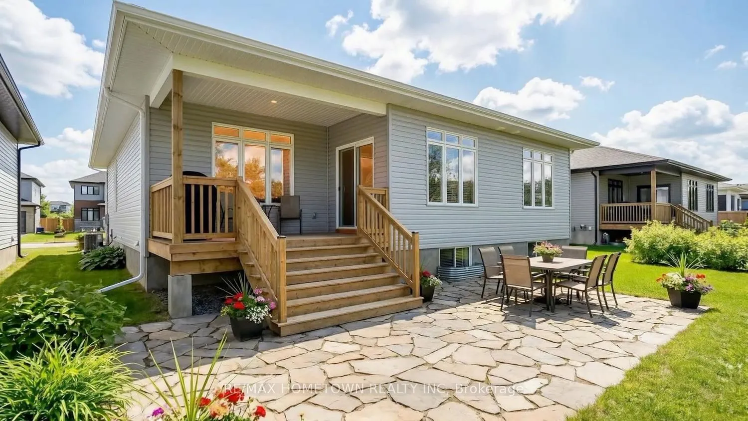 Photo 42 of 1253 Potter Drive, Brockville — HOMEH