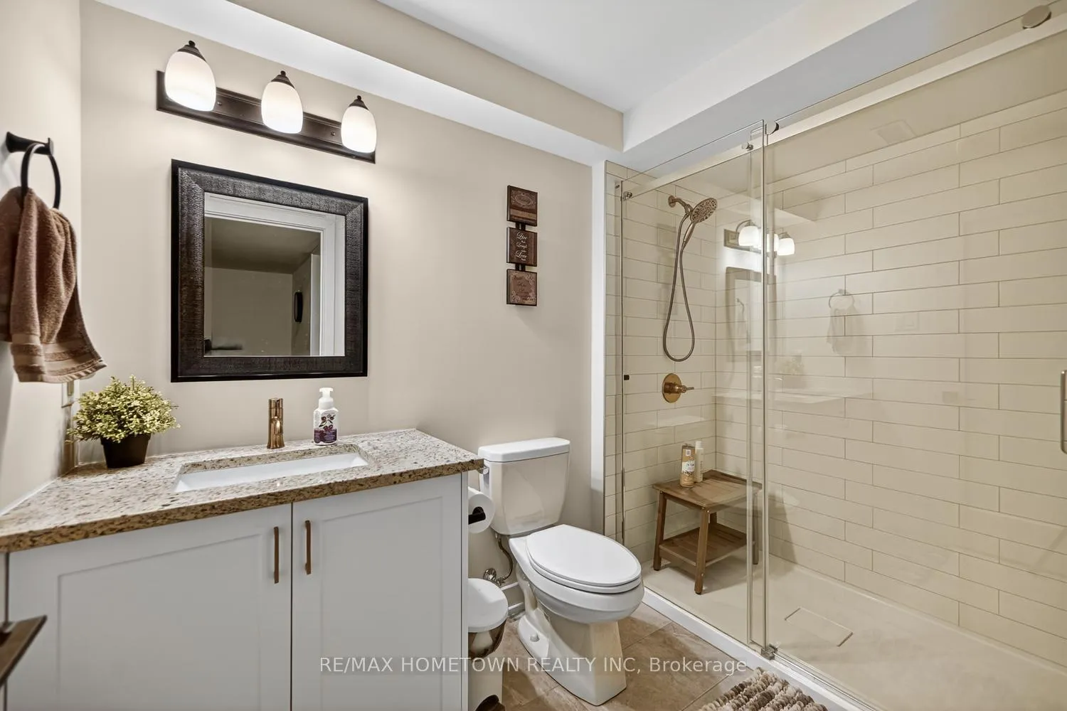 Photo 47 of 1253 Potter Drive, Brockville — HOMEH