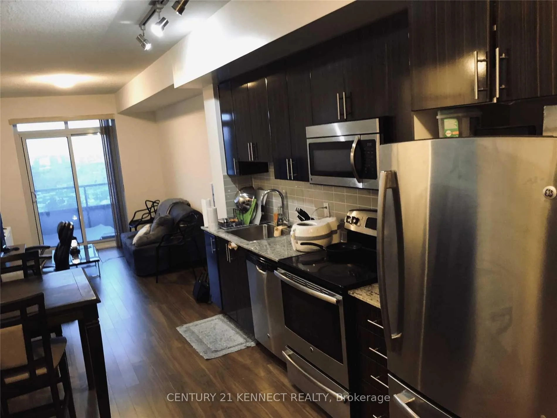 Photo 5 of Unit 1103, 7171 Yonge Street, Markham, Grandview — HOMEH
