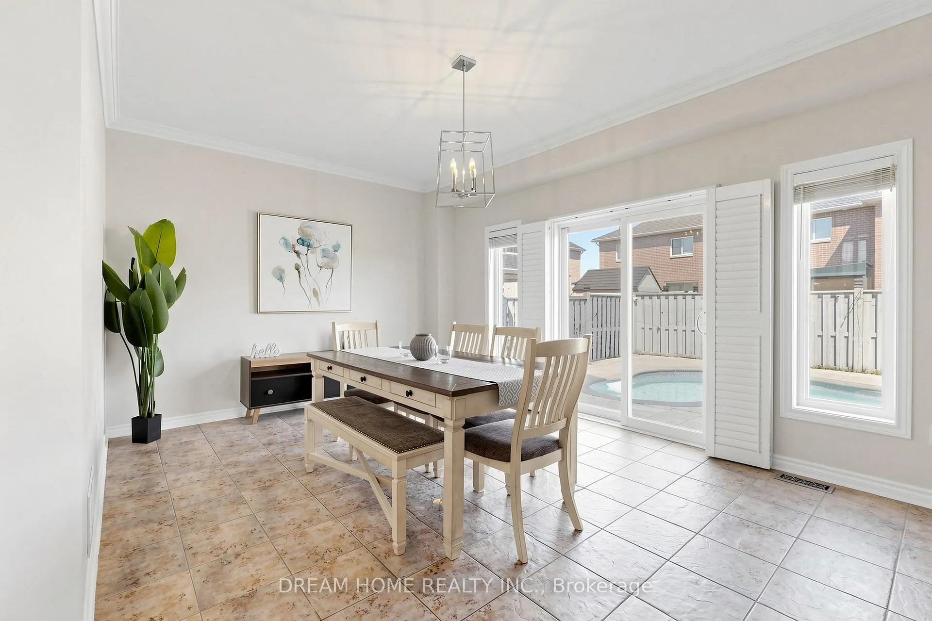 Photo 12 of 1342 Corm Street, Innisfil, Alcona — HOMEH