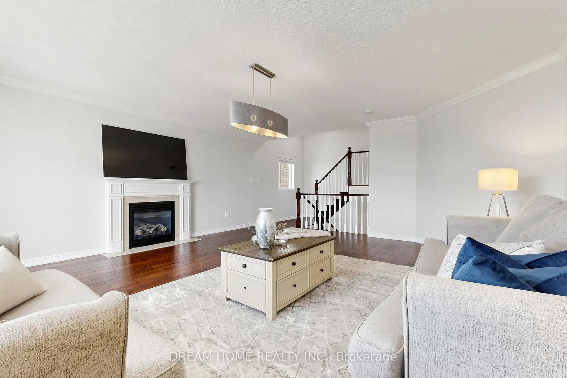 Photo 17 of 1342 Corm Street, Innisfil, Alcona — HOMEH