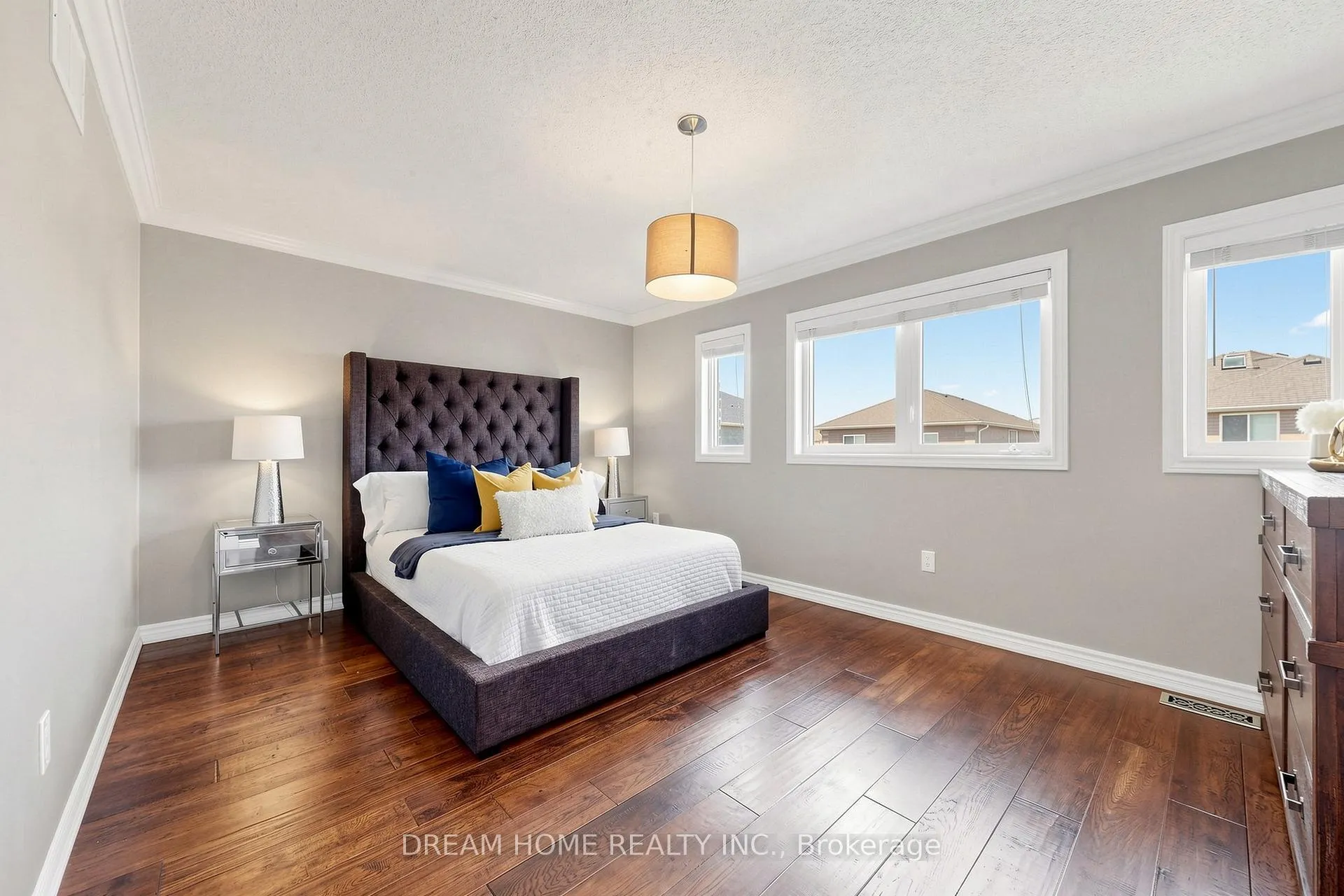 Photo 20 of 1342 Corm Street, Innisfil, Alcona — HOMEH