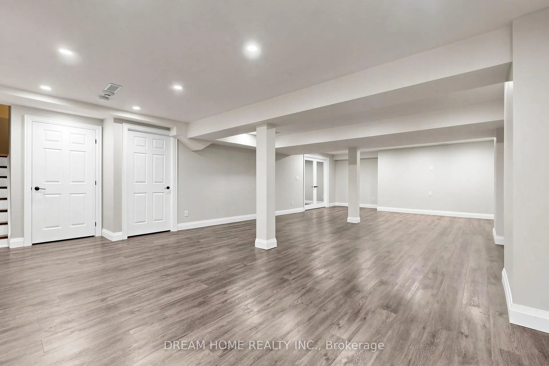 Photo 34 of 1342 Corm Street, Innisfil, Alcona — HOMEH