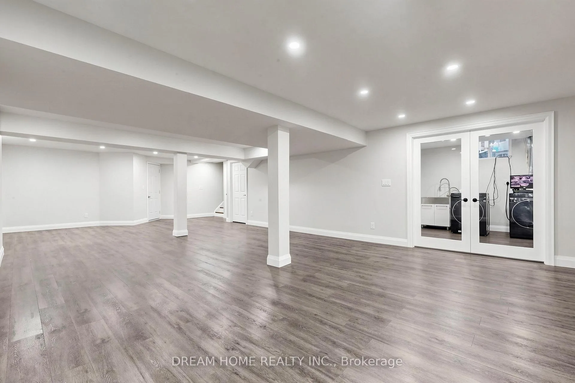 Photo 35 of 1342 Corm Street, Innisfil, Alcona — HOMEH