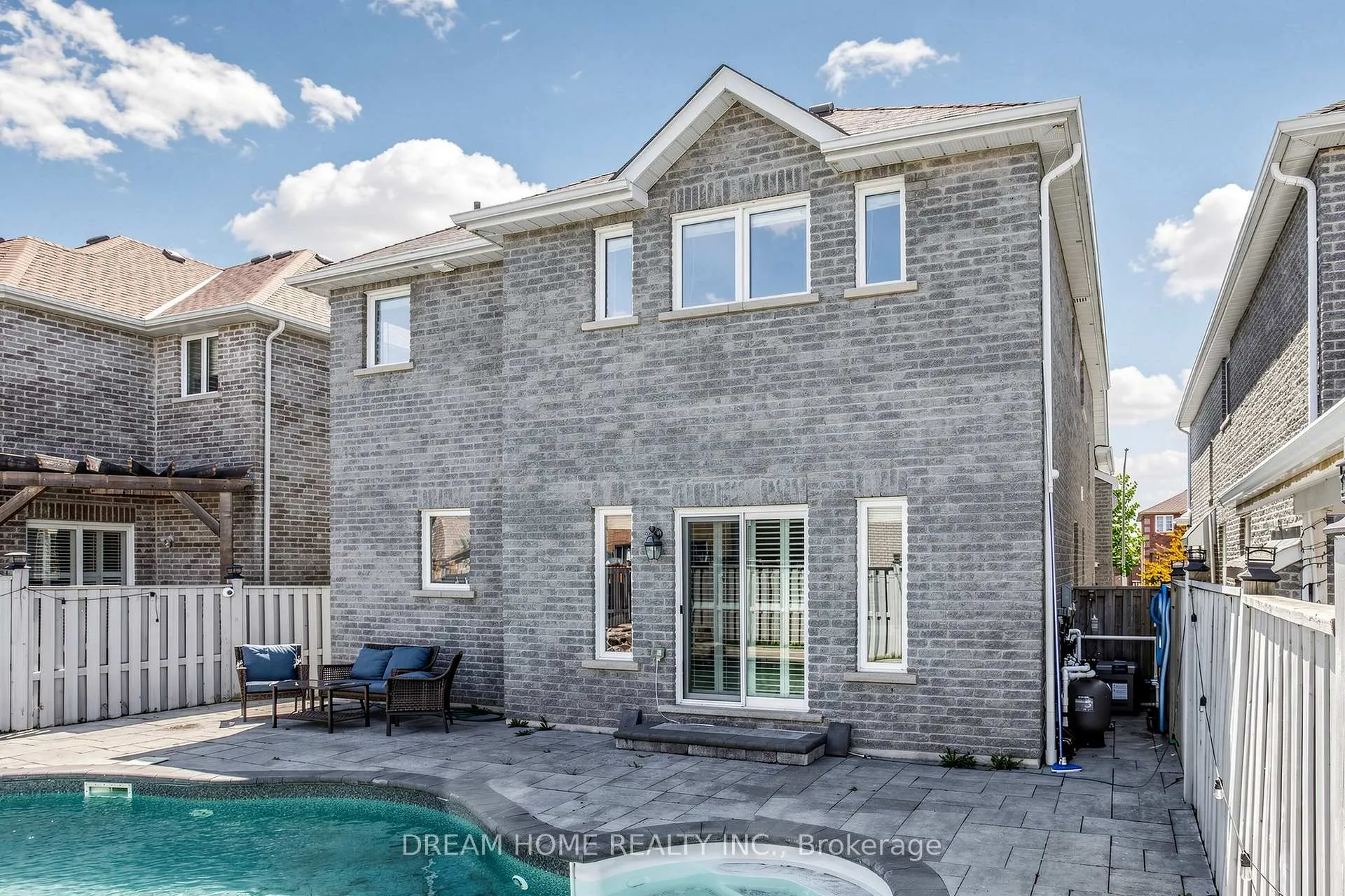 Photo 37 of 1342 Corm Street, Innisfil, Alcona — HOMEH