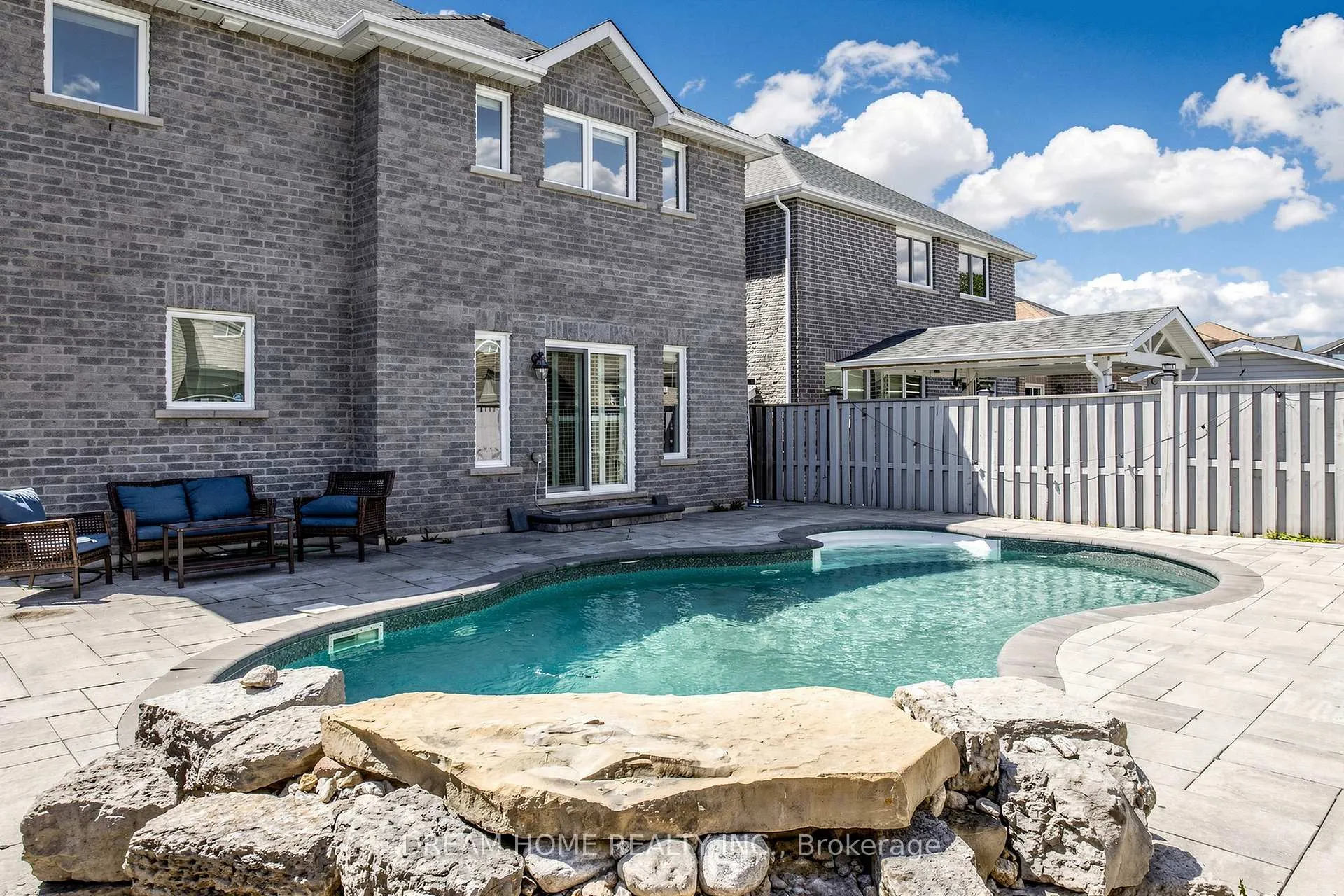 Photo 38 of 1342 Corm Street, Innisfil, Alcona — HOMEH