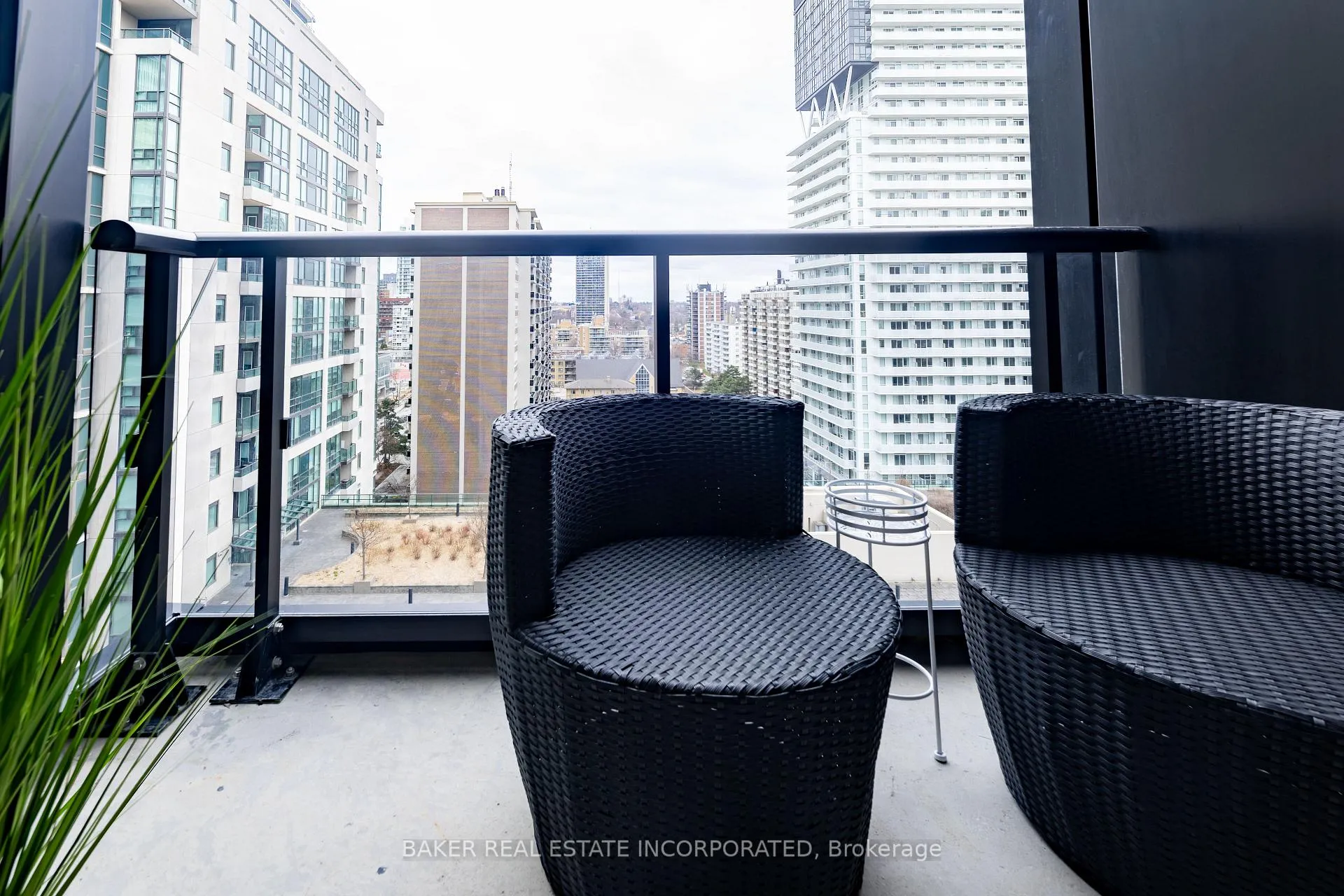 Photo 14 of Unit 2907, 223 Redpath Avenue, Toronto, Mount Pleasant West — HOMEH