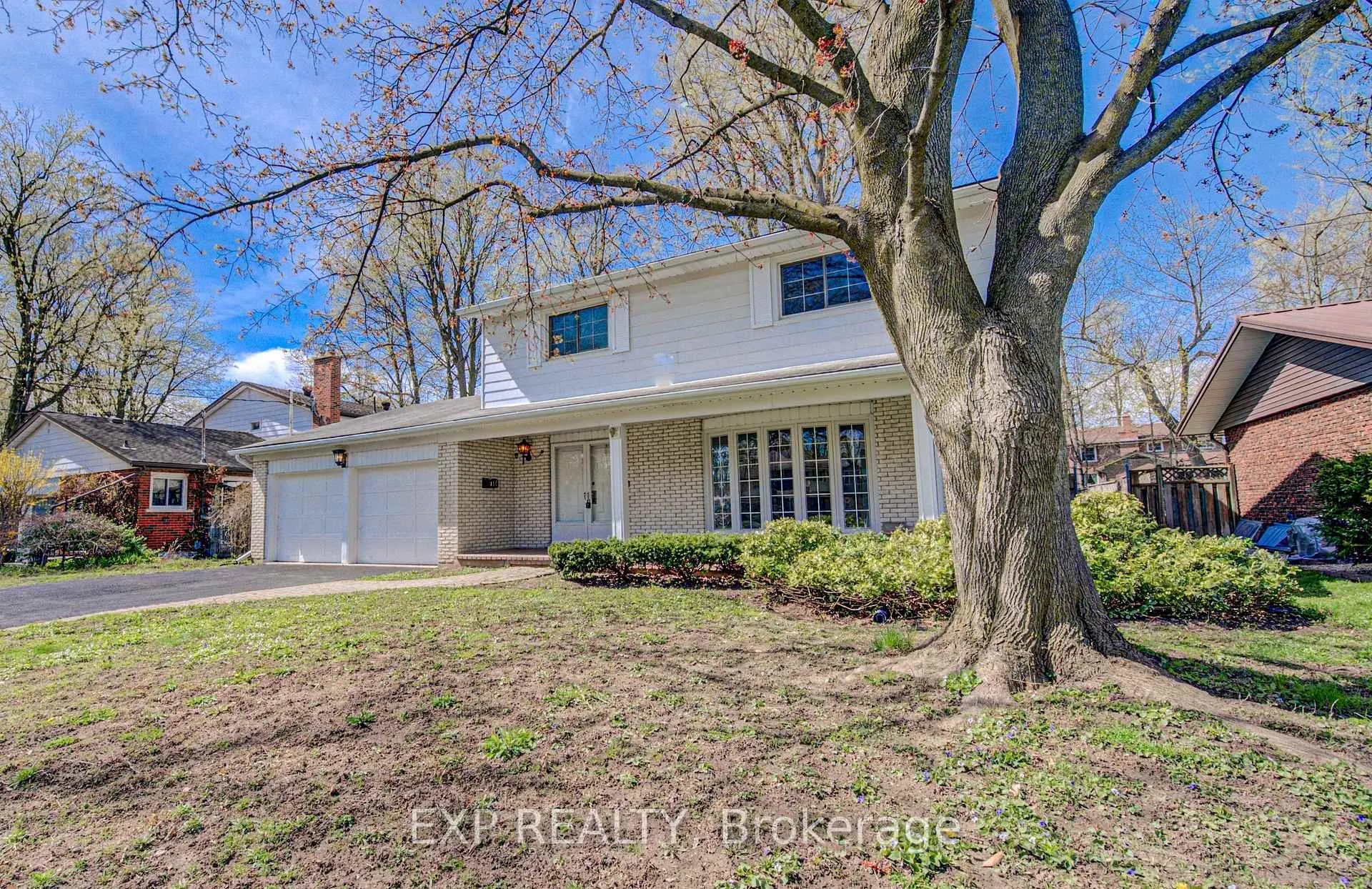 Photo 3 of 144 Shuh Avenue, Kitchener — HOMEH