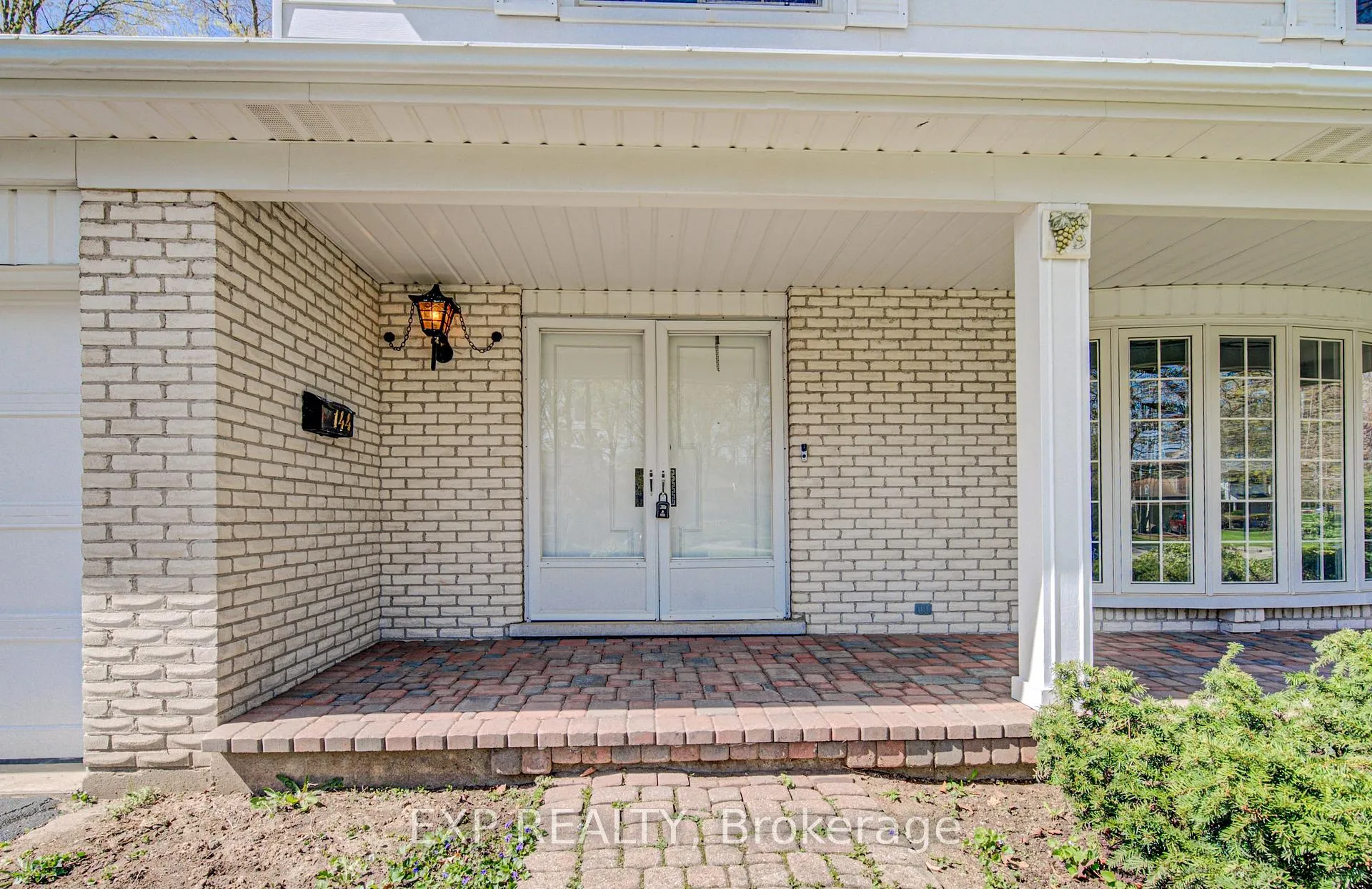 Photo 4 of 144 Shuh Avenue, Kitchener — HOMEH
