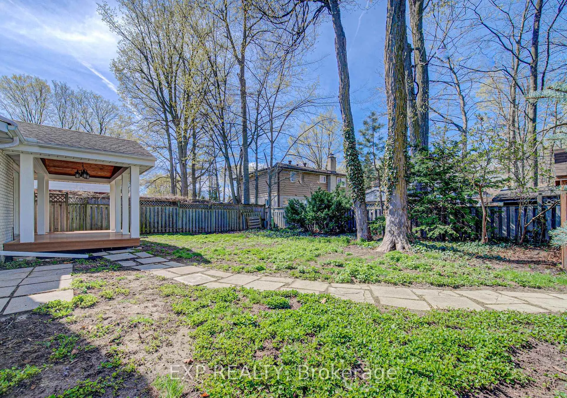 Photo 26 of 144 Shuh Avenue, Kitchener — HOMEH