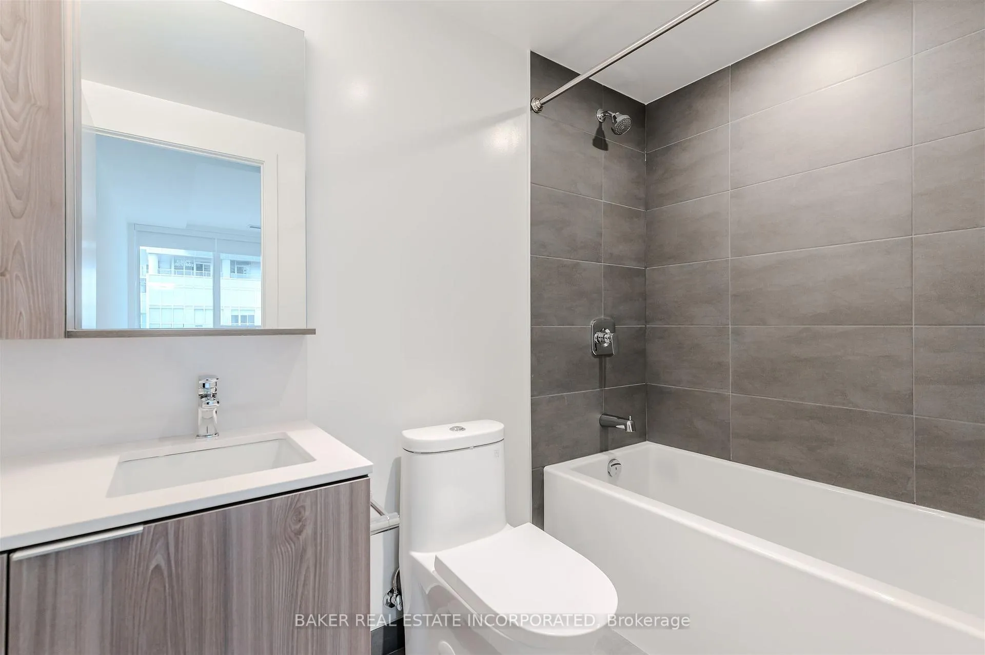 Photo 10 of Unit 202, 223 Redpath Avenue, Toronto, Mount Pleasant West — HOMEH