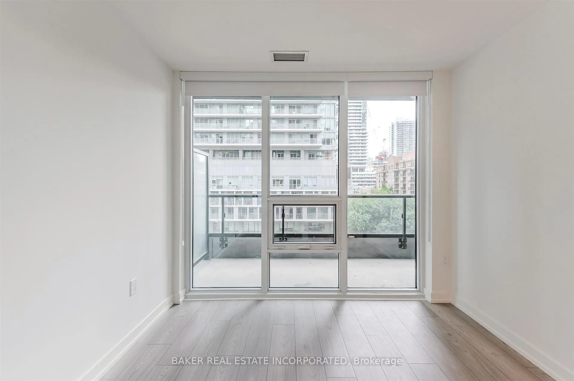 Photo 12 of Unit 202, 223 Redpath Avenue, Toronto, Mount Pleasant West — HOMEH