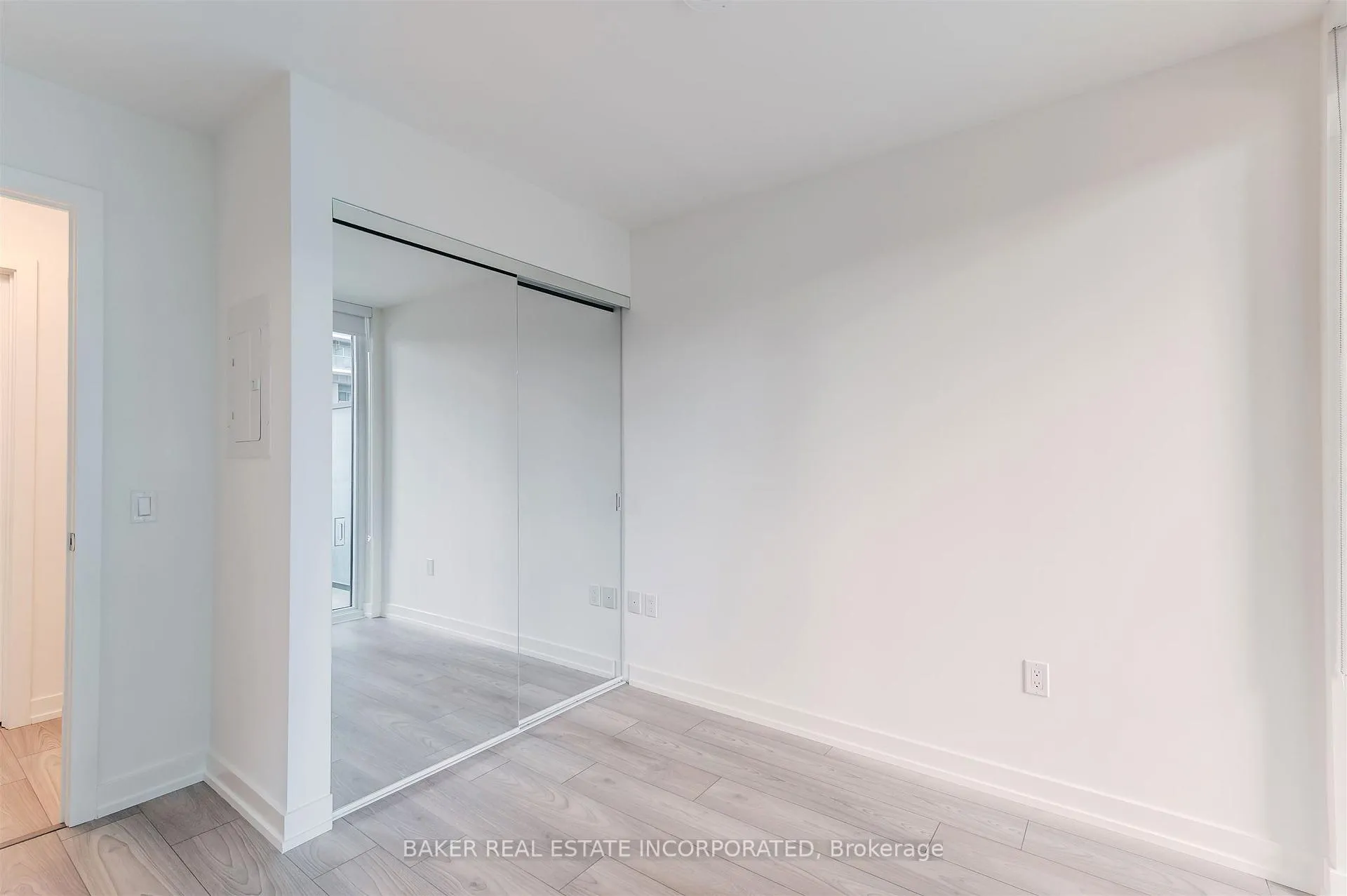 Photo 13 of Unit 202, 223 Redpath Avenue, Toronto, Mount Pleasant West — HOMEH