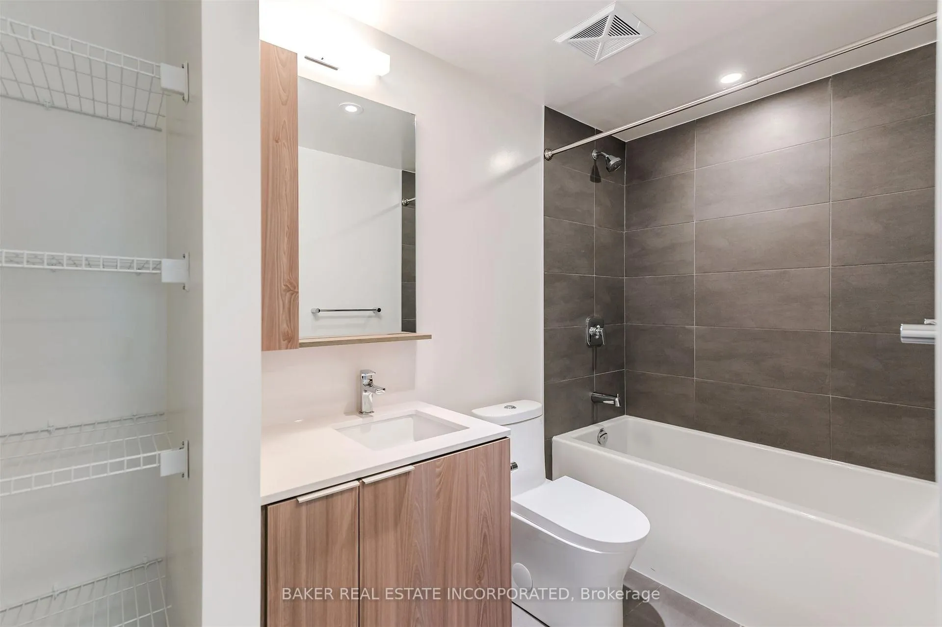 Photo 14 of Unit 202, 223 Redpath Avenue, Toronto, Mount Pleasant West — HOMEH