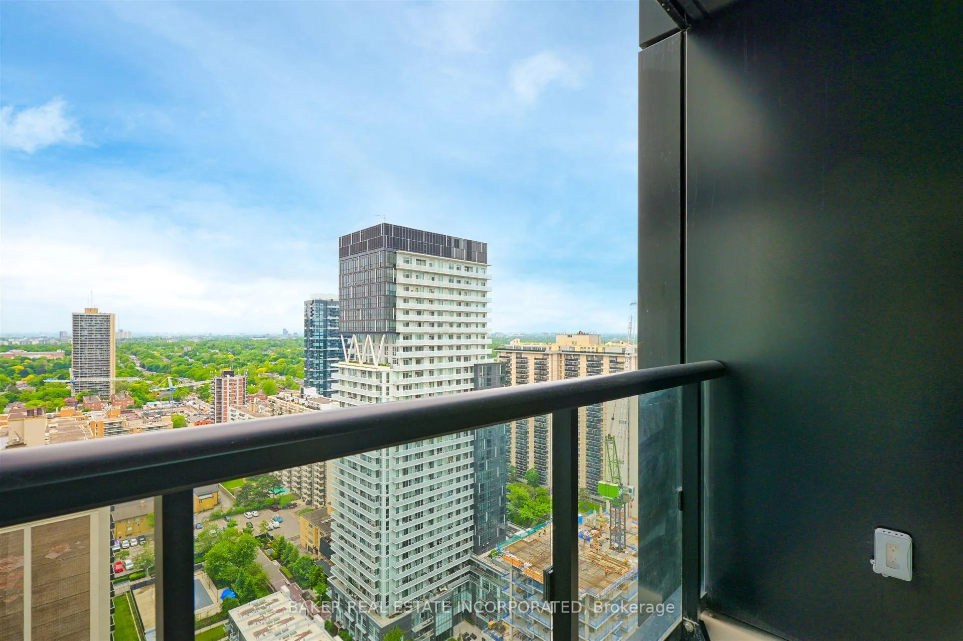 Photo 14 of Unit 3005, 223 Redpath Avenue, Toronto, Mount Pleasant West — HOMEH