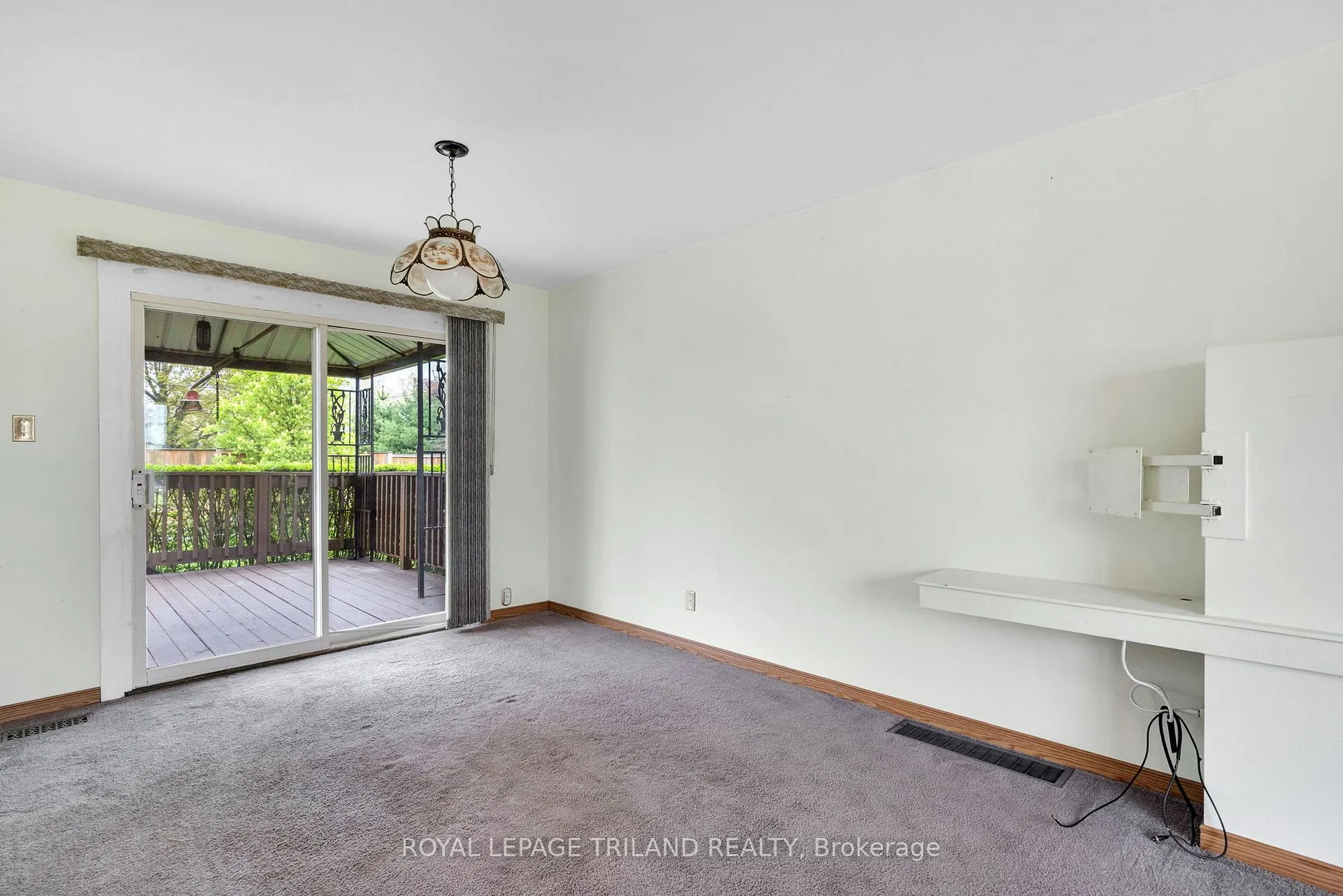 Photo 10 of 47932 College Line, Malahide, Rural Malahide — HOMEH