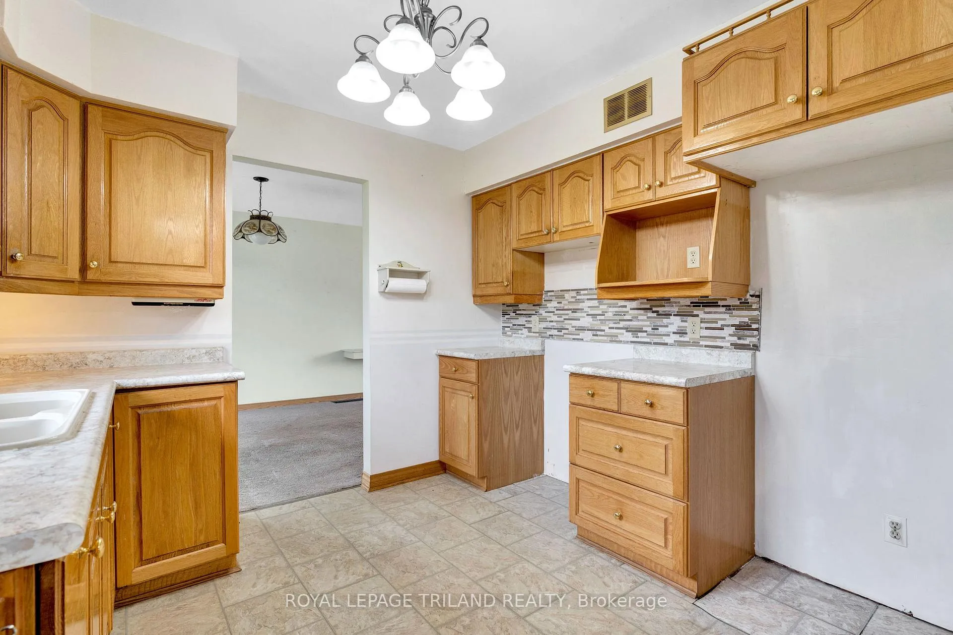 Photo 14 of 47932 College Line, Malahide, Rural Malahide — HOMEH