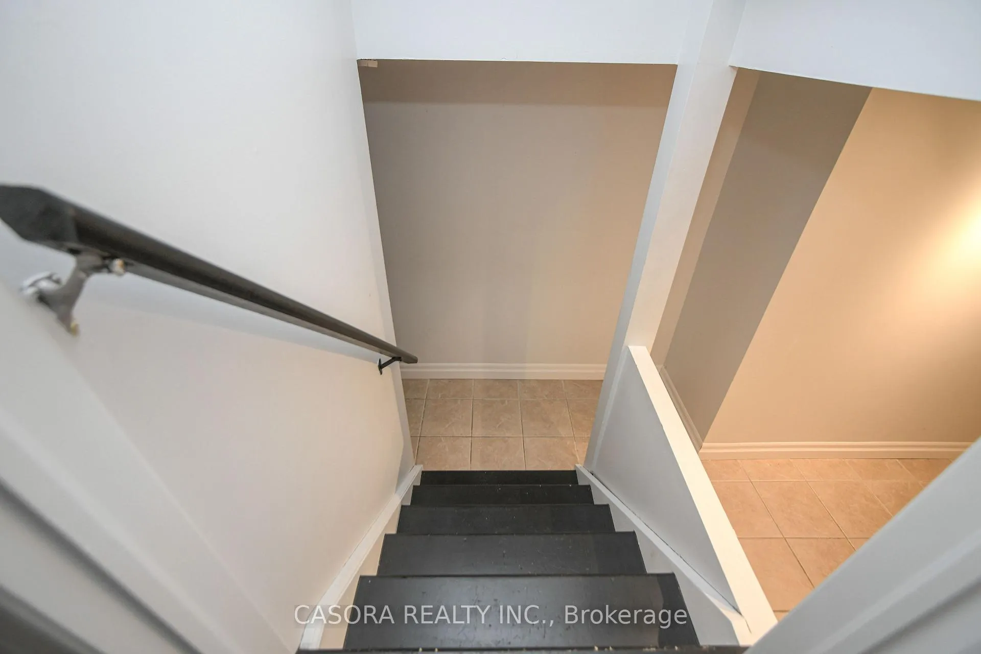 Photo 32 of 33 Hannon Crescent, Hamilton, Rural Glanbrook — HOMEH