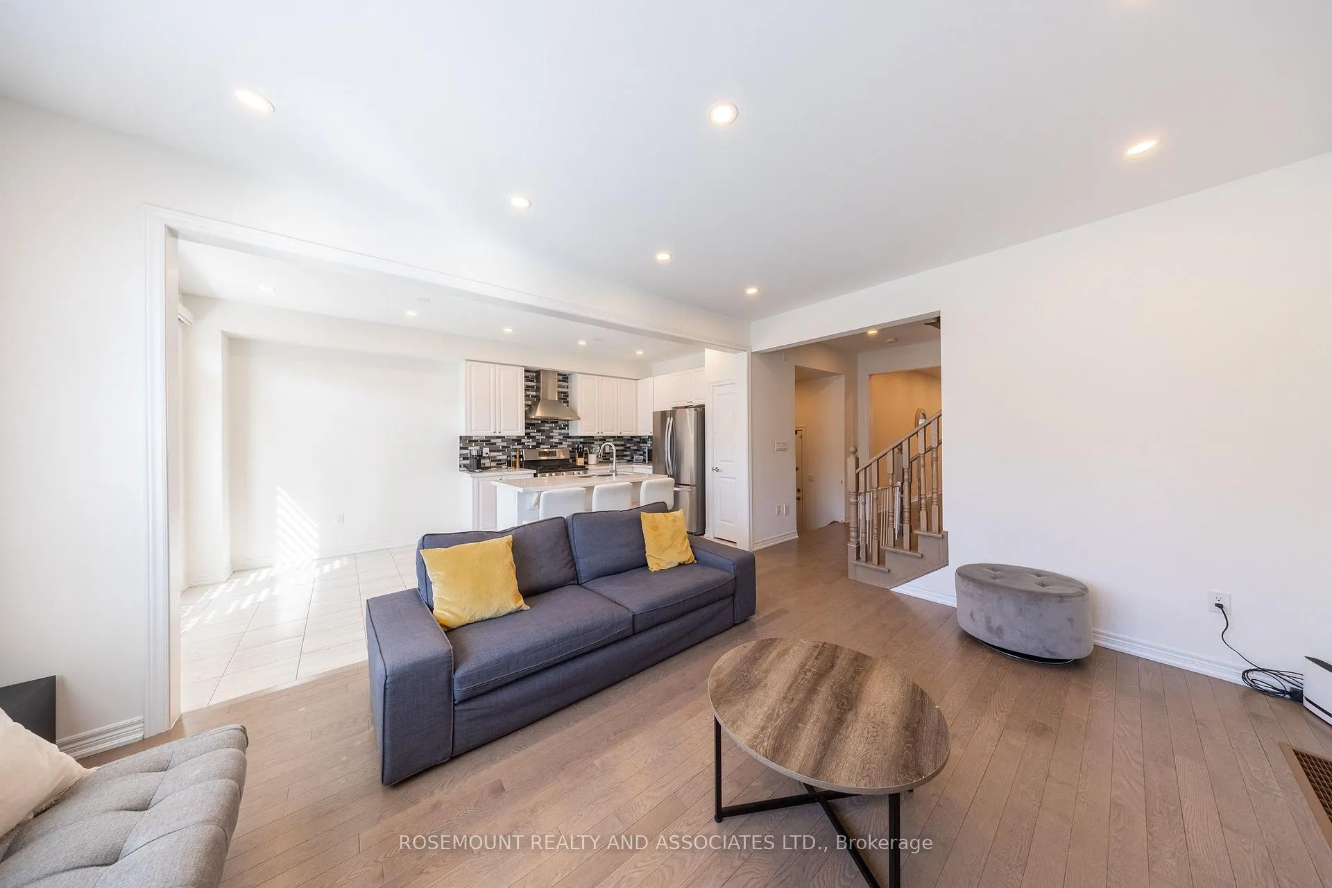 Photo 20 of 3 Priory Drive, Whitby, Rural Whitby — HOMEH
