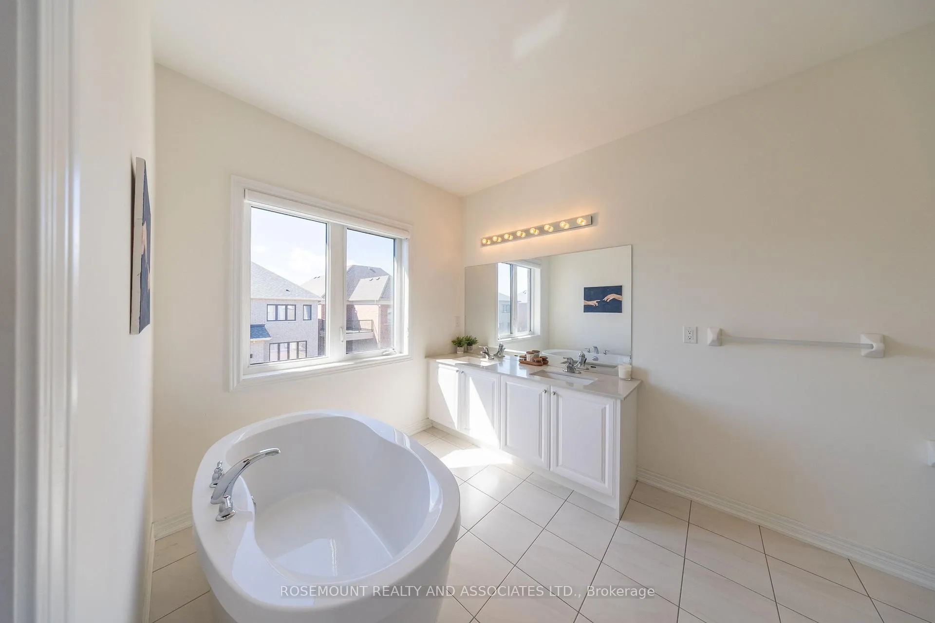 Photo 28 of 3 Priory Drive, Whitby, Rural Whitby — HOMEH