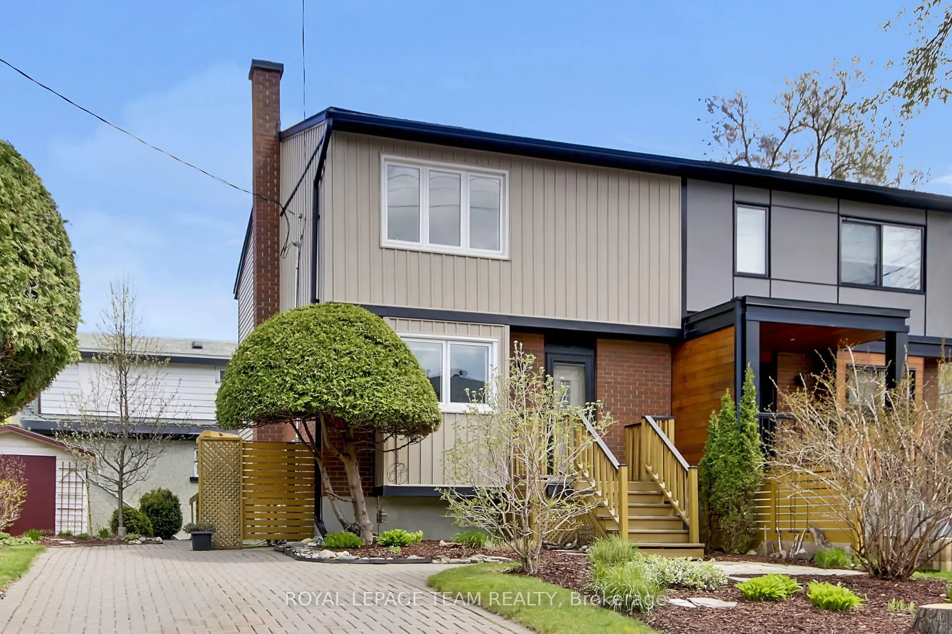 Photo 1 of 431 Roosevelt Avenue, Ottawa, McKellar/Highland — HOMEH