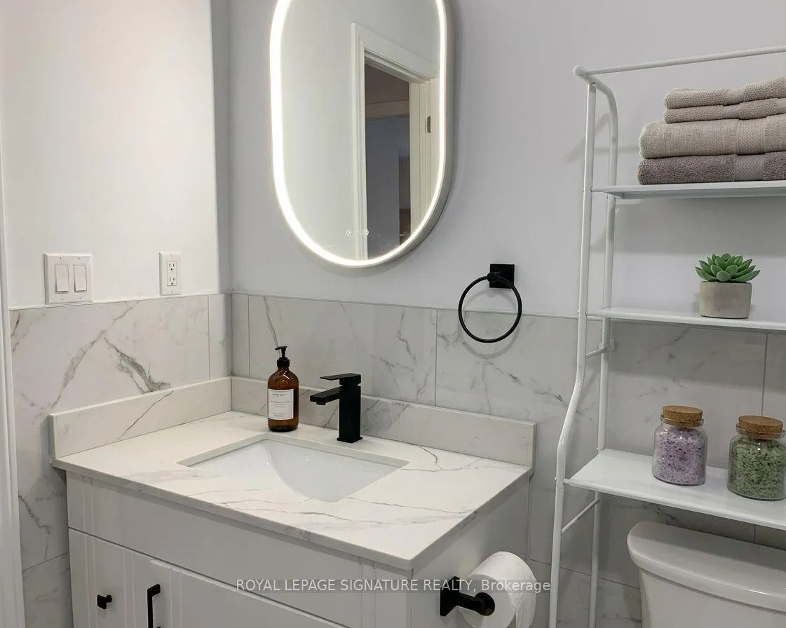 Photo 1 of Unit Basement, 21 Navy Court, Vaughan, Vellore Village — HOMEH