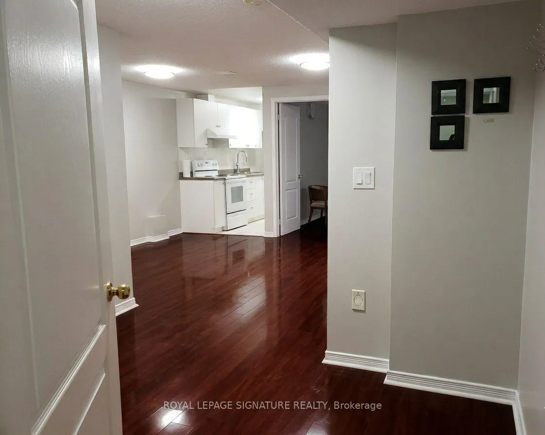 Photo 2 of Unit Basement, 21 Navy Court, Vaughan, Vellore Village — HOMEH