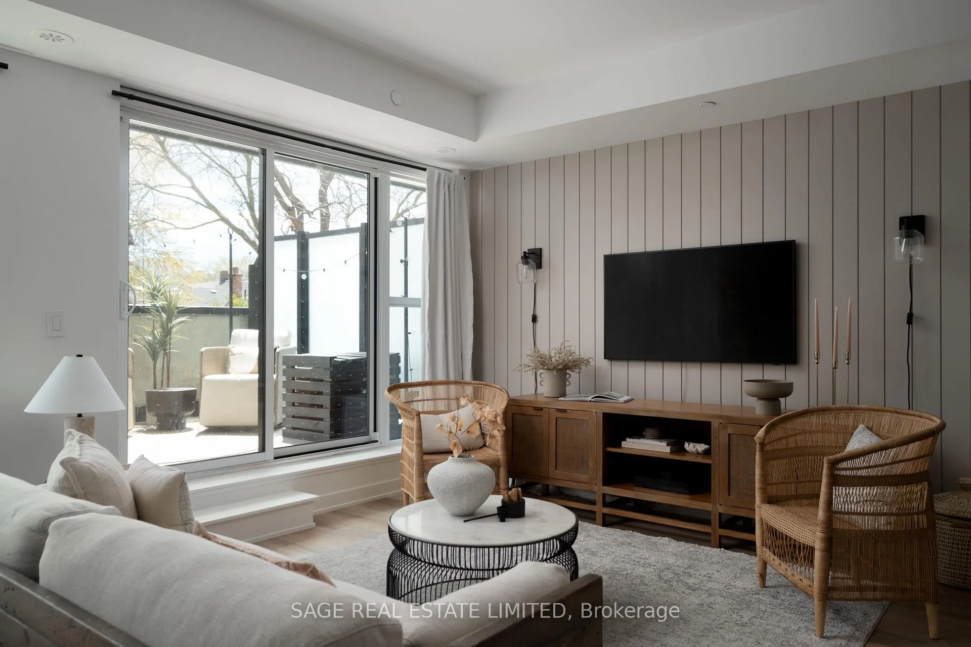 Photo 2 of Unit 212, 899 Queen Street E, Toronto, South Riverdale — HOMEH