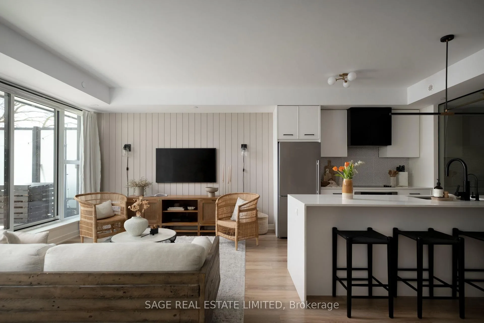 Photo 7 of Unit 212, 899 Queen Street E, Toronto, South Riverdale — HOMEH