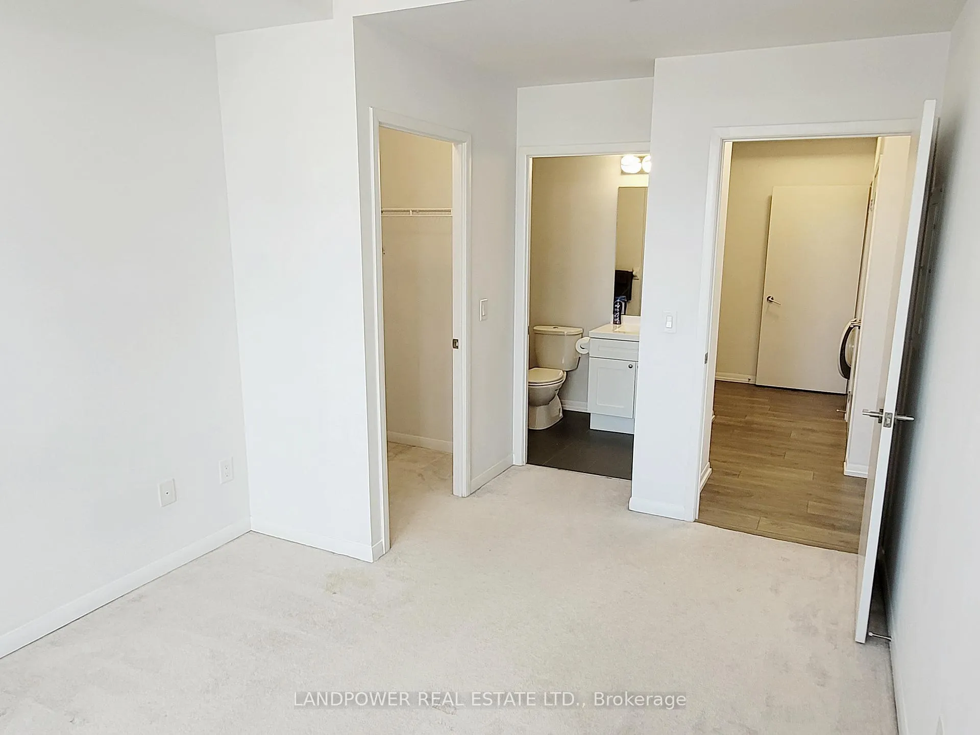 Photo 17 of Unit 227, 540 Bur Oak Avenue, Markham, Berczy — HOMEH