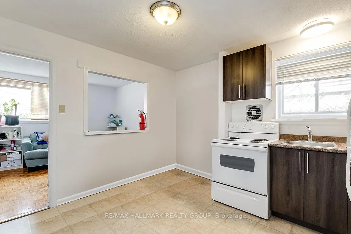Photo 3 of Unit 1, 296 St Patrick Street, Ottawa, Lower Town/Byward Market — HOMEH