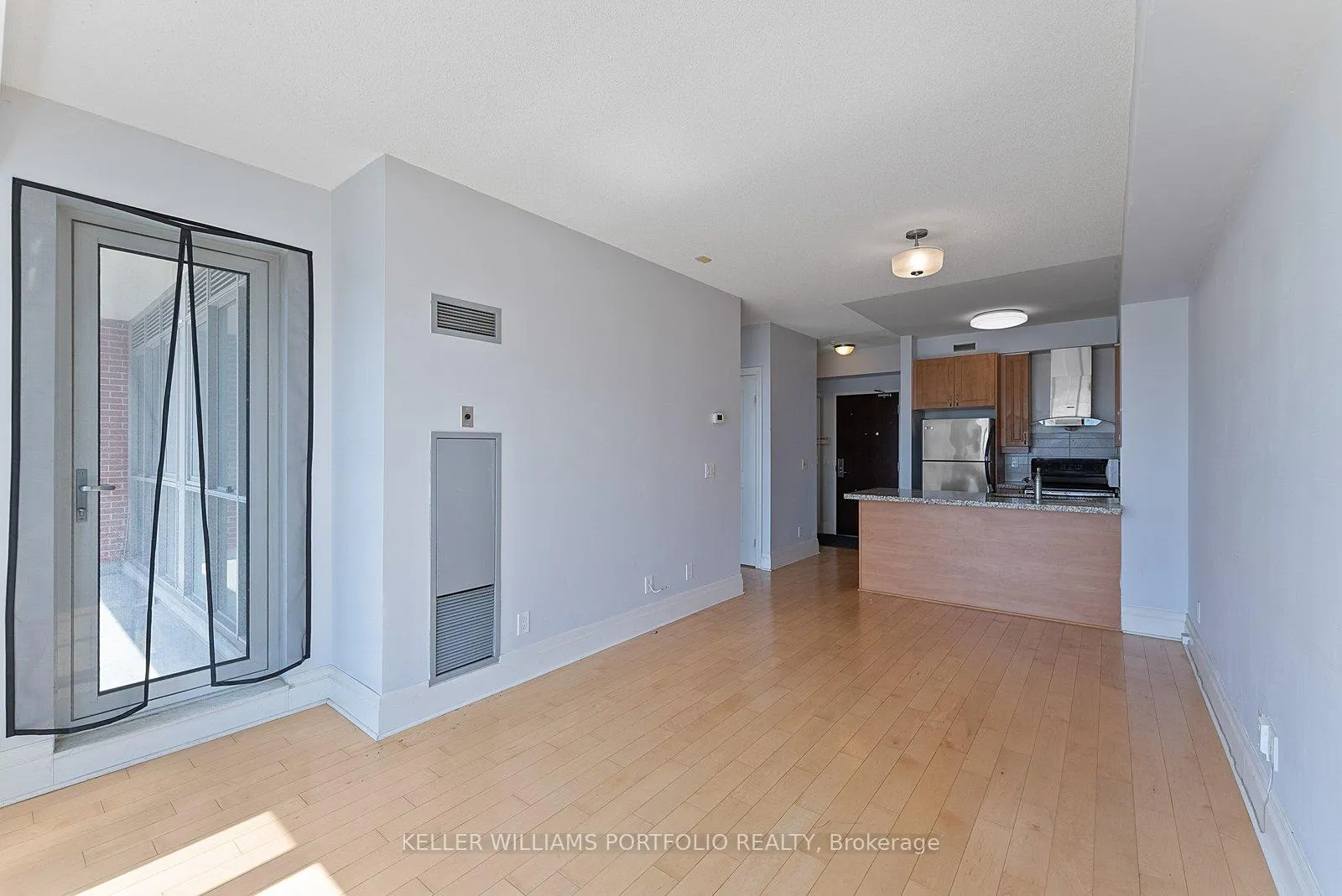Photo 11 of Unit 607, 39 Upper Duke Crescent, Markham, Unionville — HOMEH