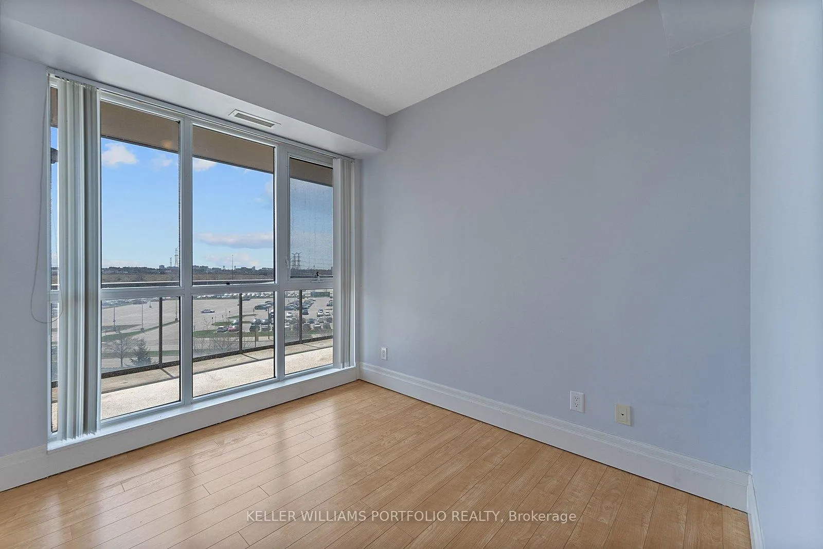 Photo 21 of Unit 607, 39 Upper Duke Crescent, Markham, Unionville — HOMEH