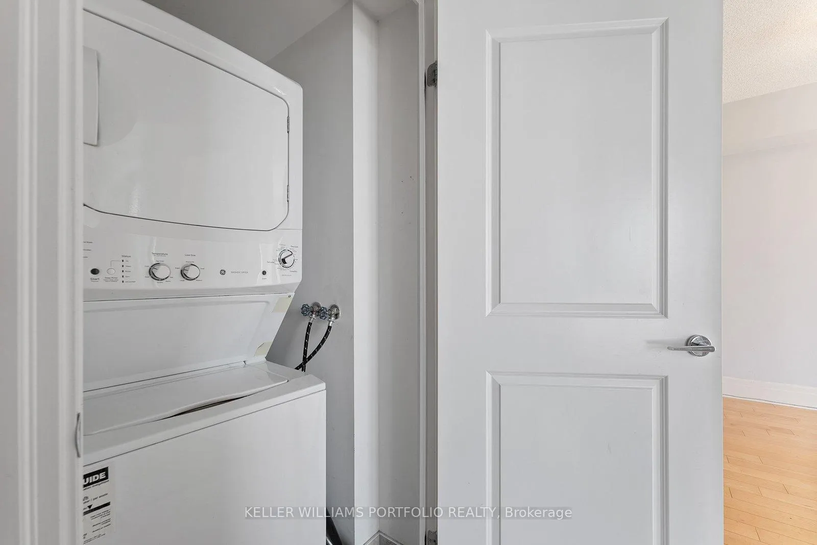 Photo 25 of Unit 607, 39 Upper Duke Crescent, Markham, Unionville — HOMEH