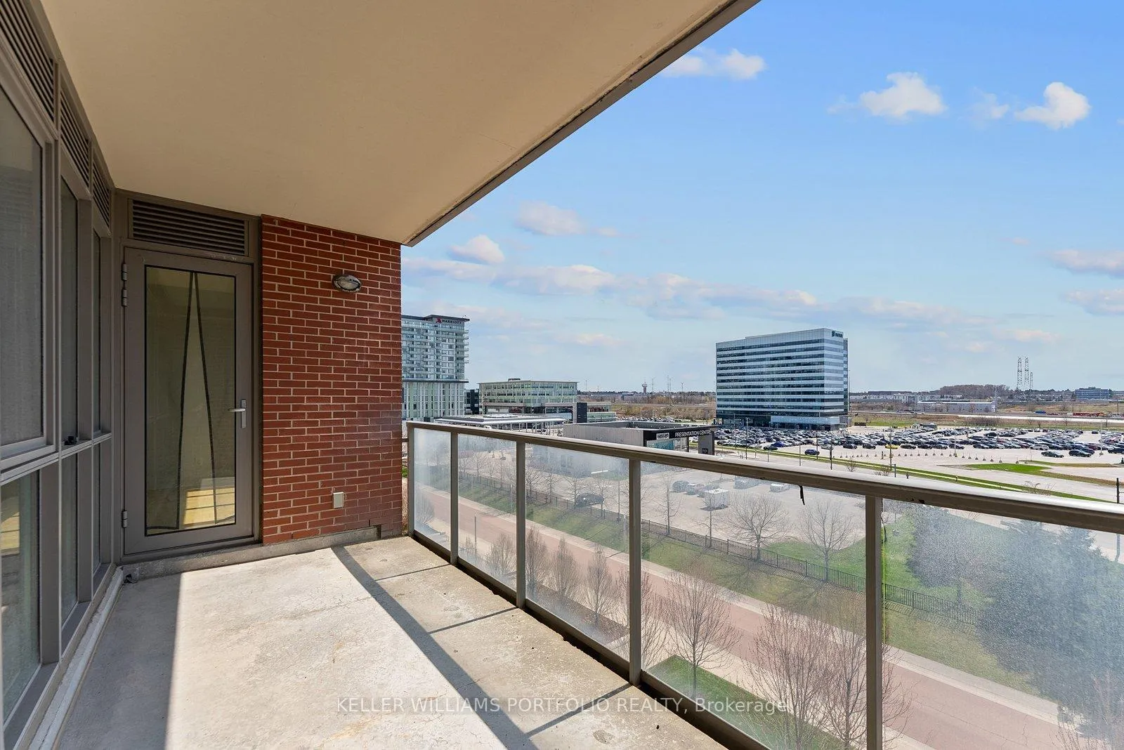 Photo 27 of Unit 607, 39 Upper Duke Crescent, Markham, Unionville — HOMEH