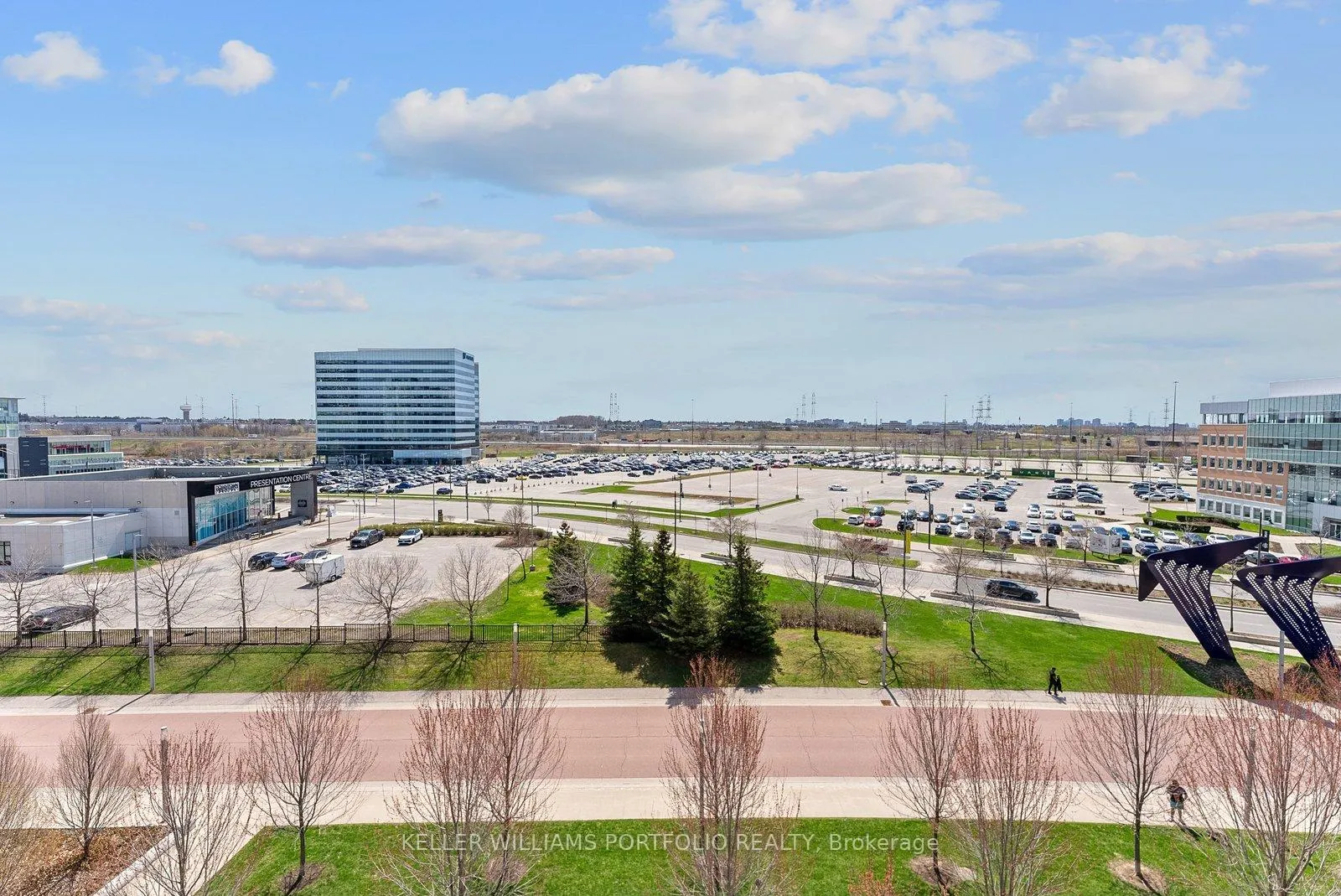 Photo 28 of Unit 607, 39 Upper Duke Crescent, Markham, Unionville — HOMEH
