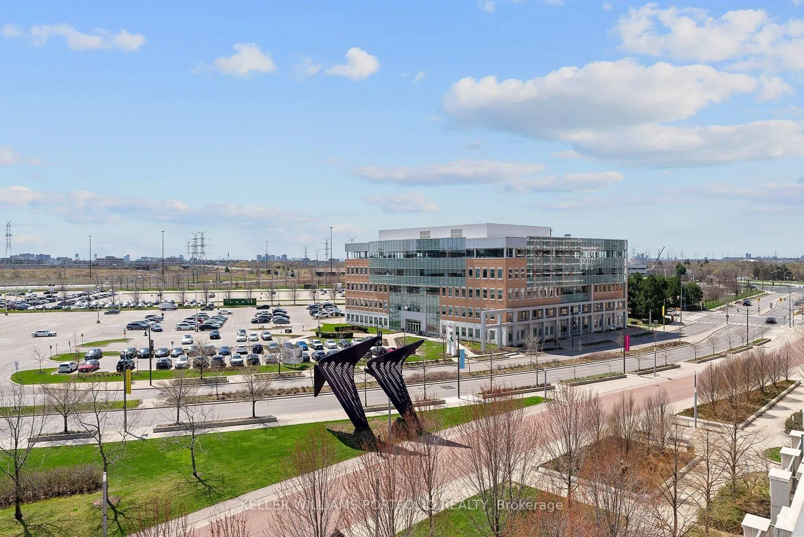 Photo 29 of Unit 607, 39 Upper Duke Crescent, Markham, Unionville — HOMEH