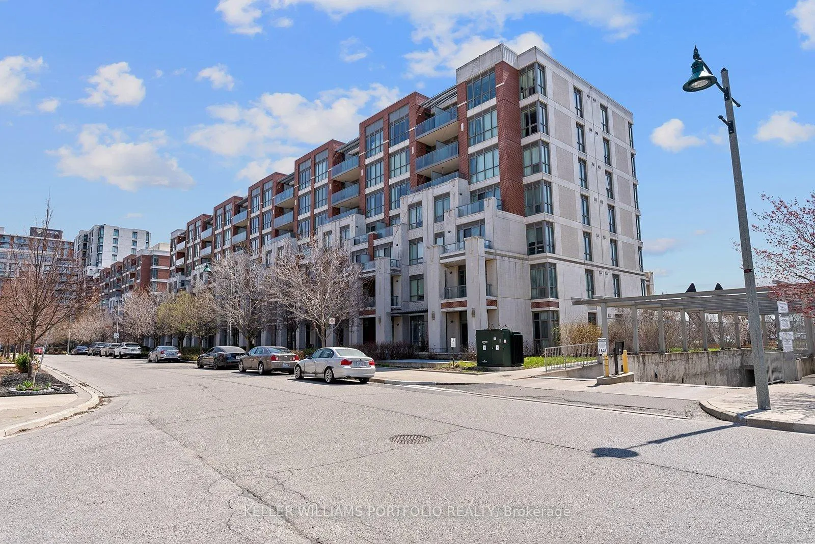 Photo 33 of Unit 607, 39 Upper Duke Crescent, Markham, Unionville — HOMEH