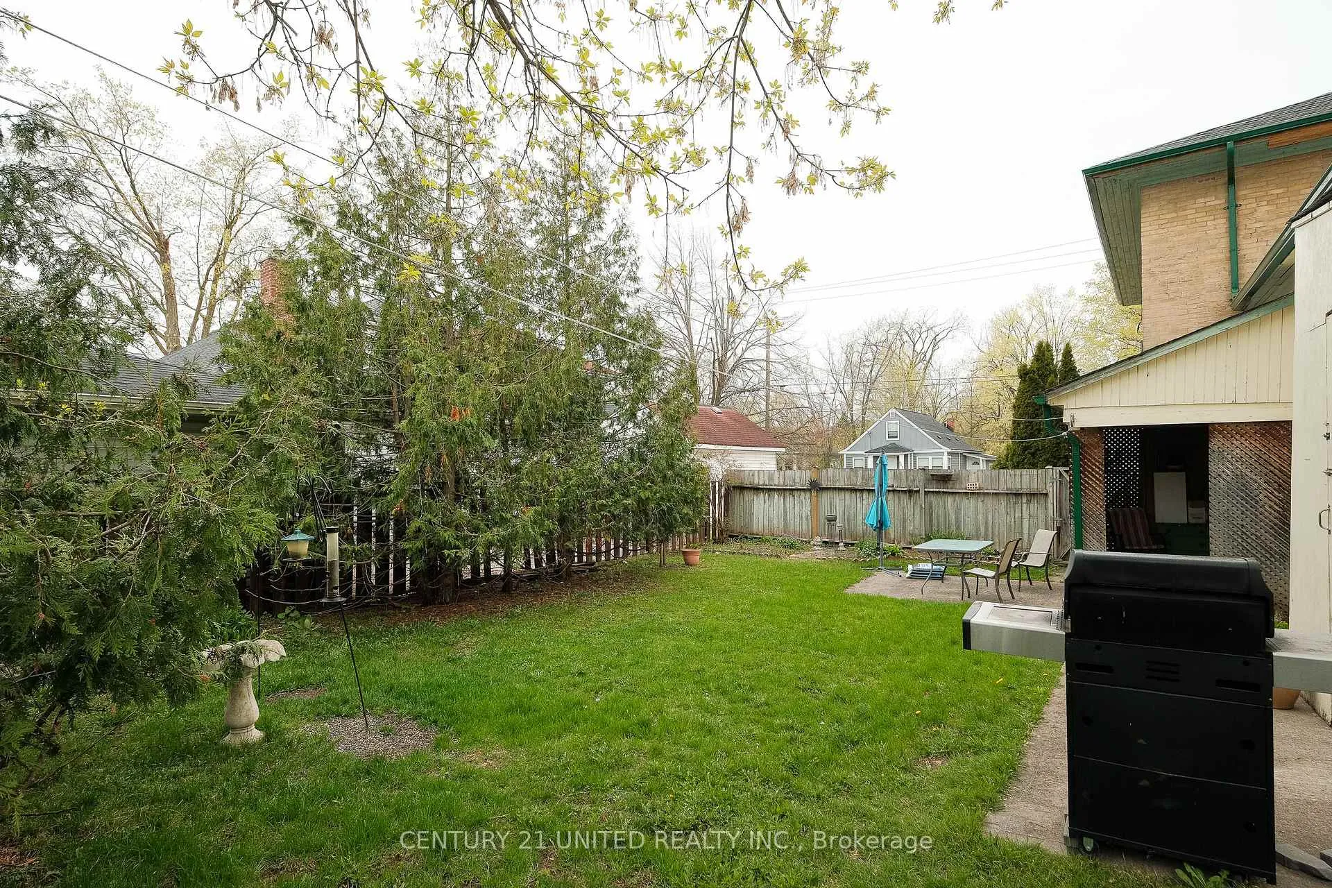 Photo 37 of 846 George Street N, Peterborough, Northcrest Ward 5 — HOMEH