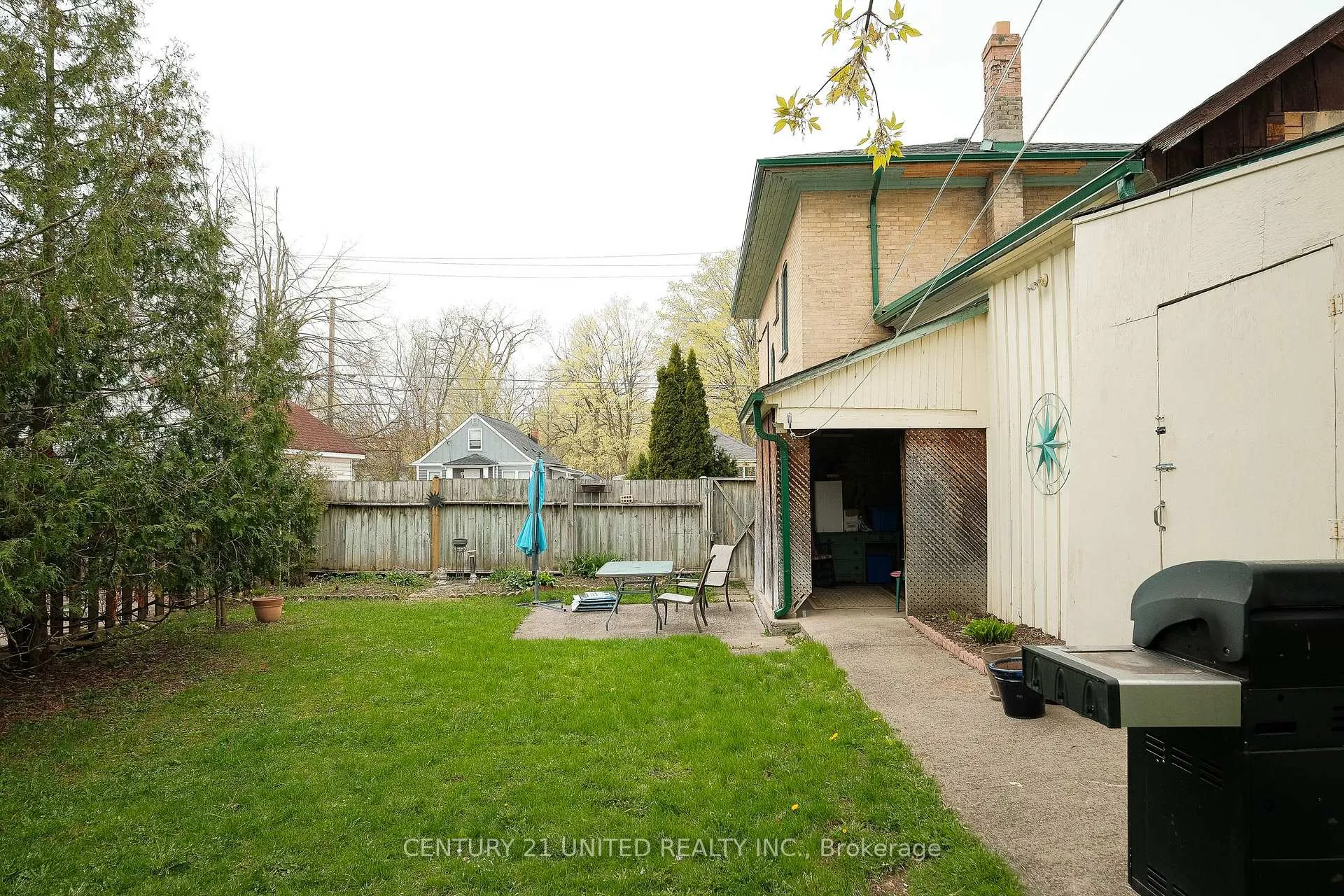 Photo 40 of 846 George Street N, Peterborough, Northcrest Ward 5 — HOMEH