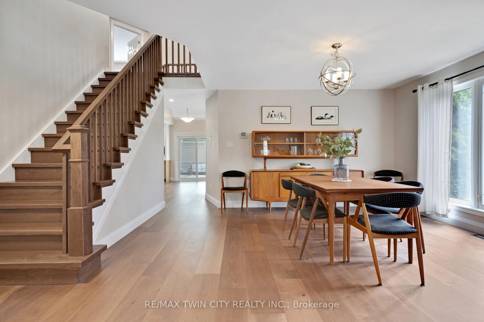 Photo 6 of 514 Birchleaf Walk, Waterloo, Westvale — HOMEH
