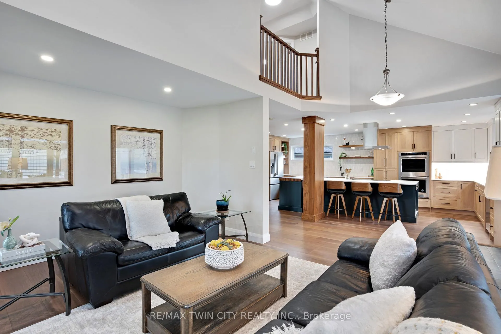 Photo 9 of 514 Birchleaf Walk, Waterloo, Westvale — HOMEH